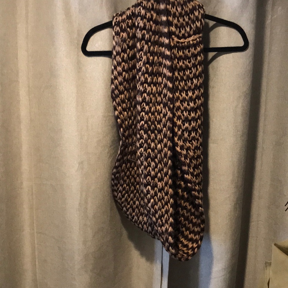 Super warm scarf